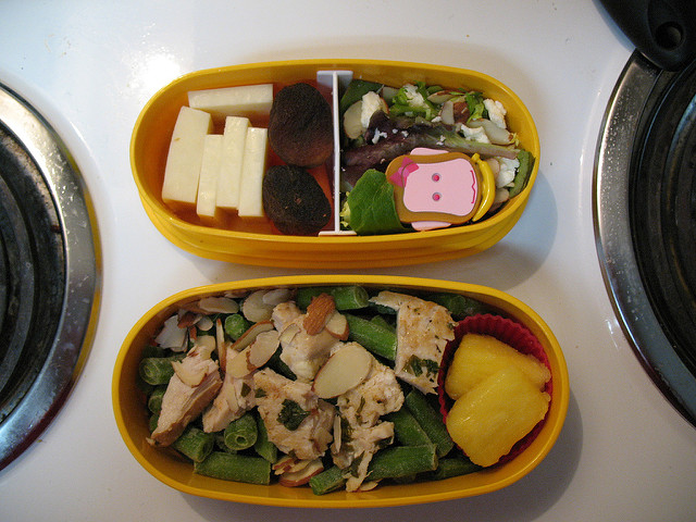 food in tupperware