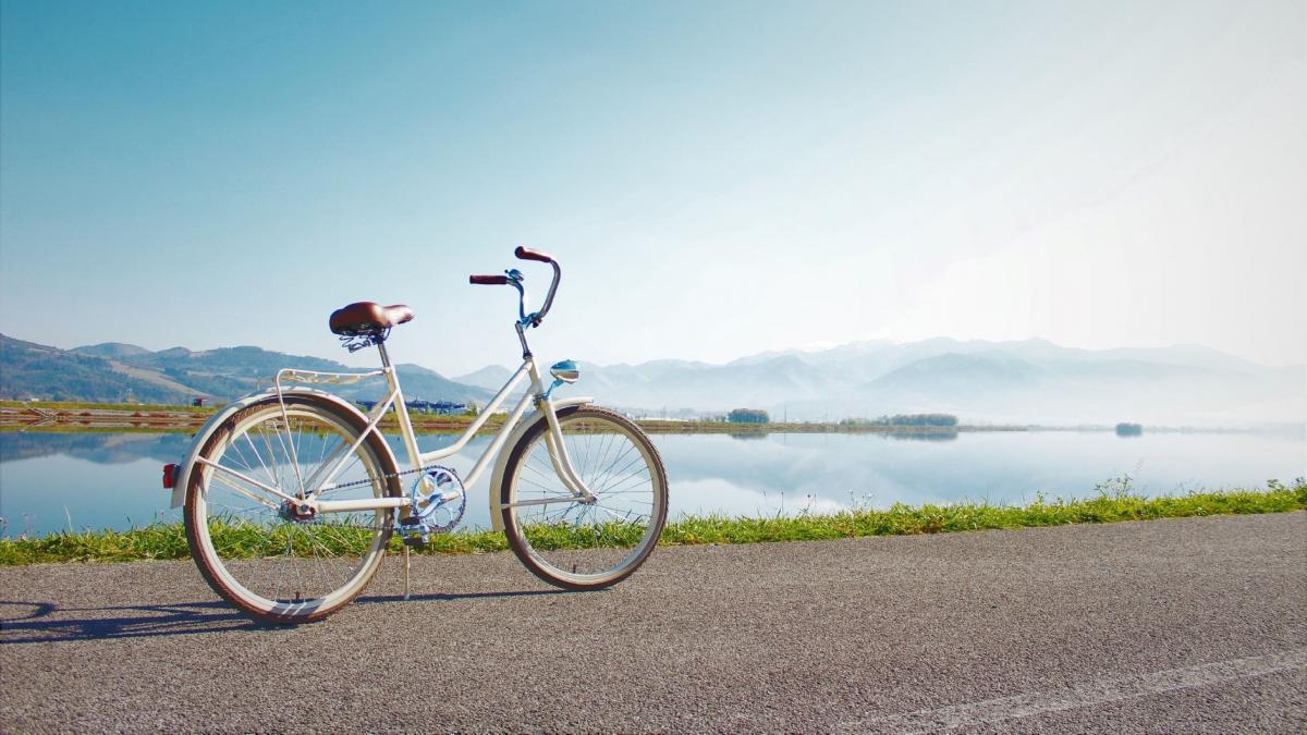 bike on beach