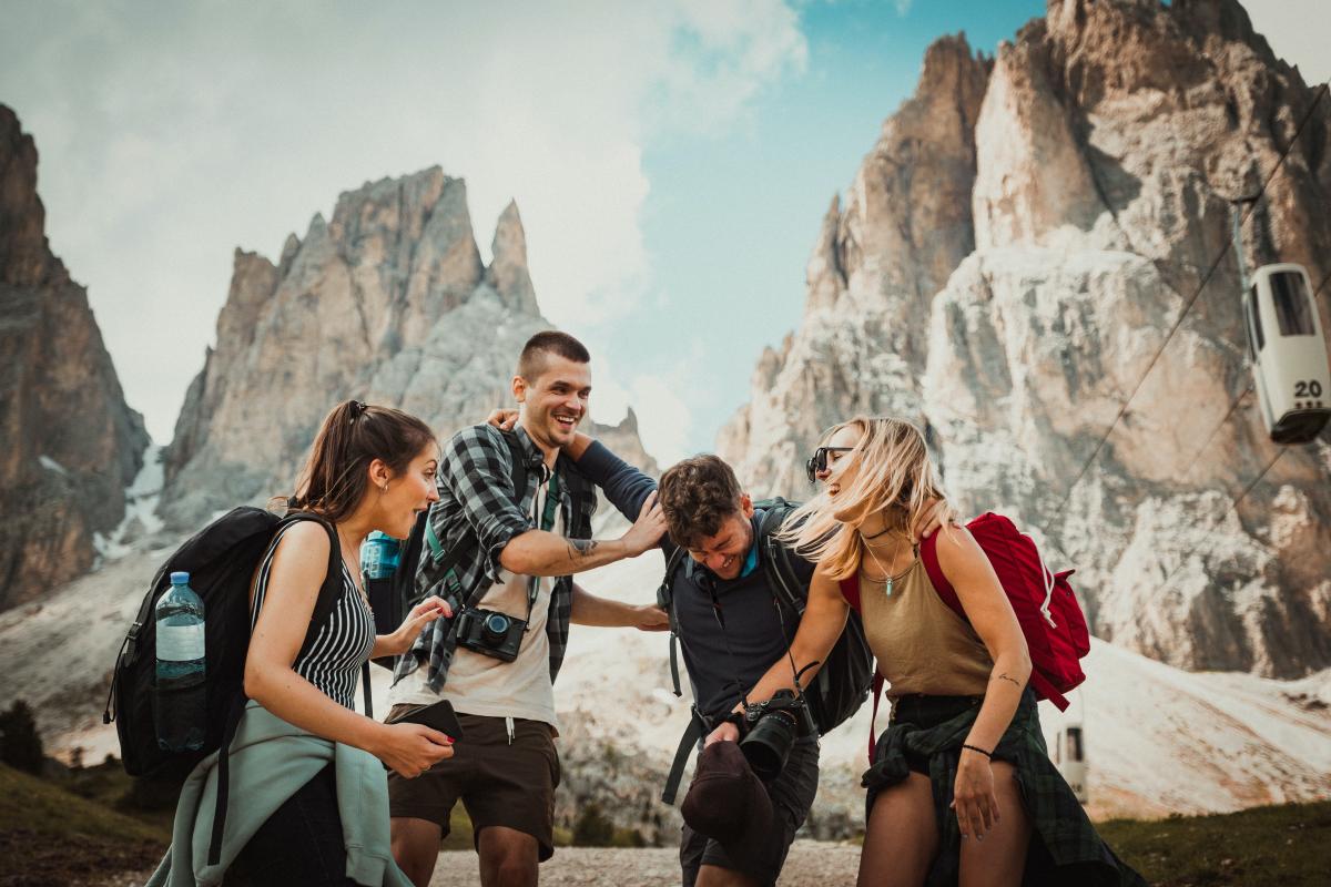 friends talking during hike