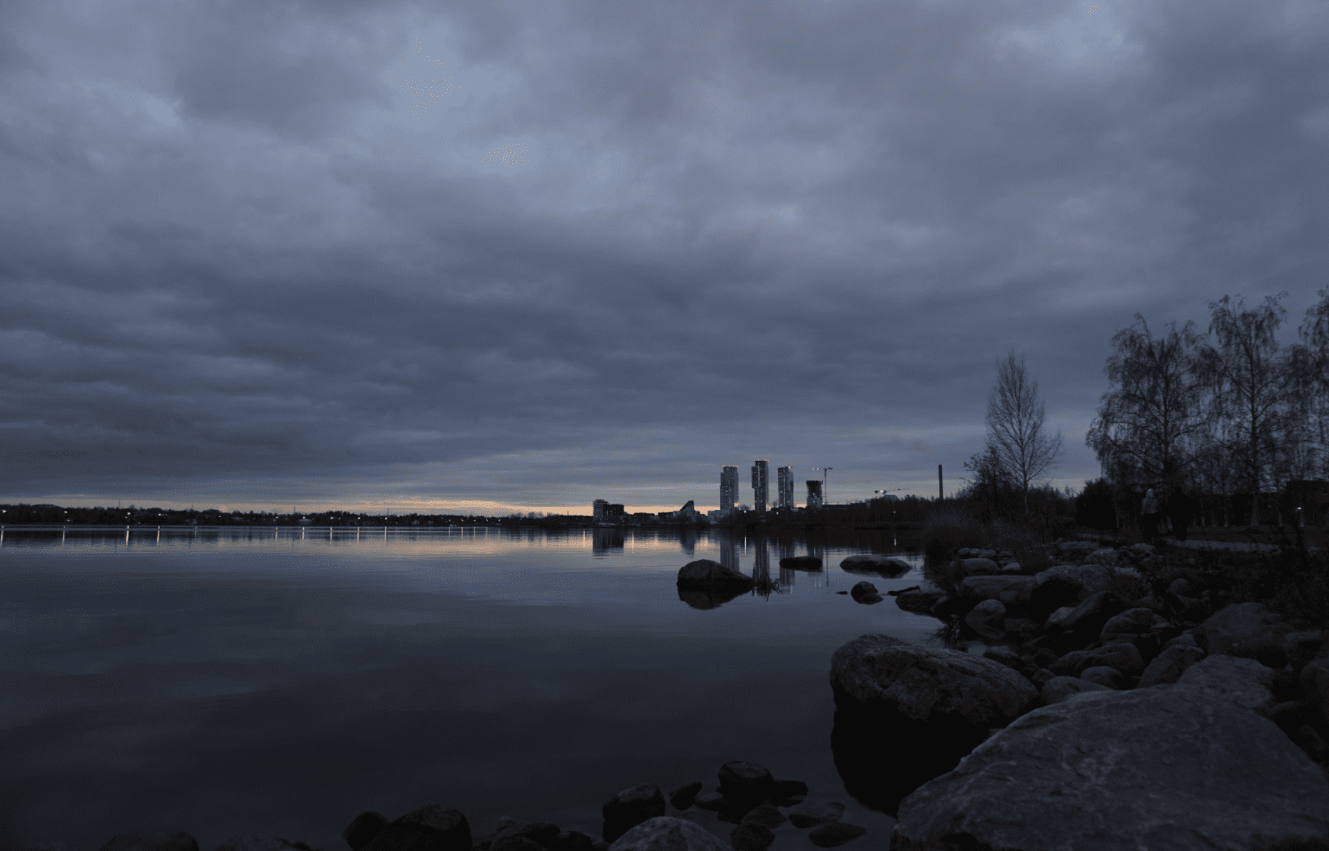 Day in the darkness of Helsinki.