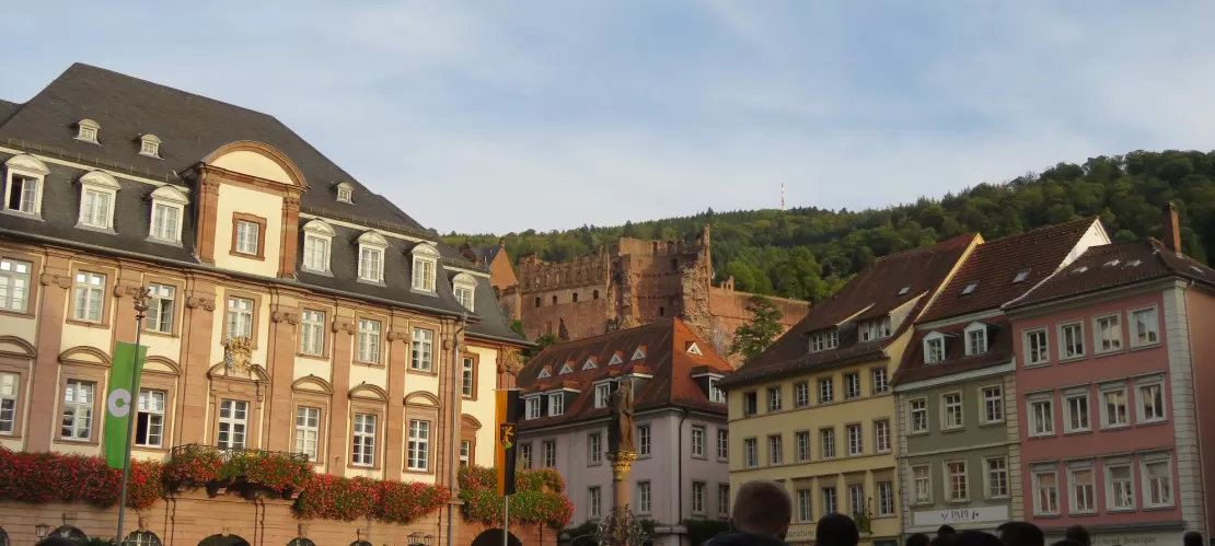 In the Marktplatz, with a stunning view of colorful houses, the city hall and the castle above