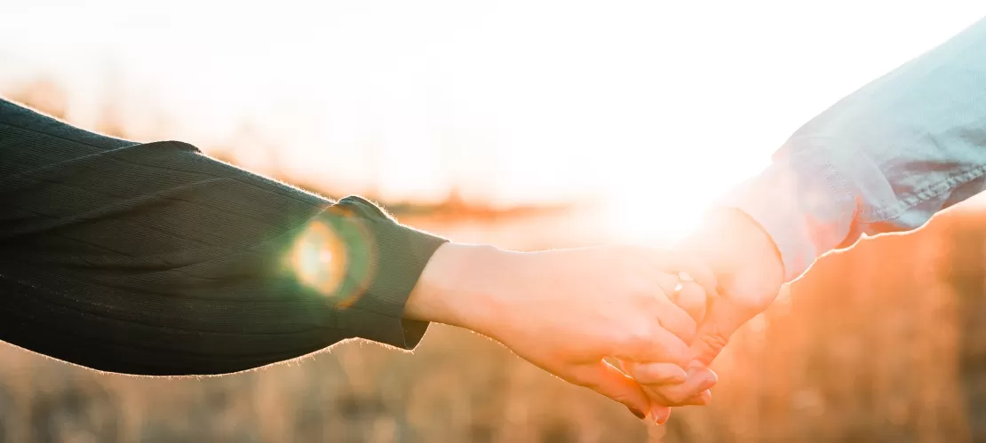 couple holding hands