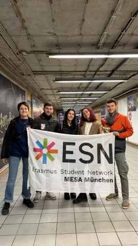 me and other volunteers from ESN MESA